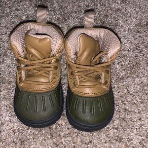 Nike woodside boots 4C